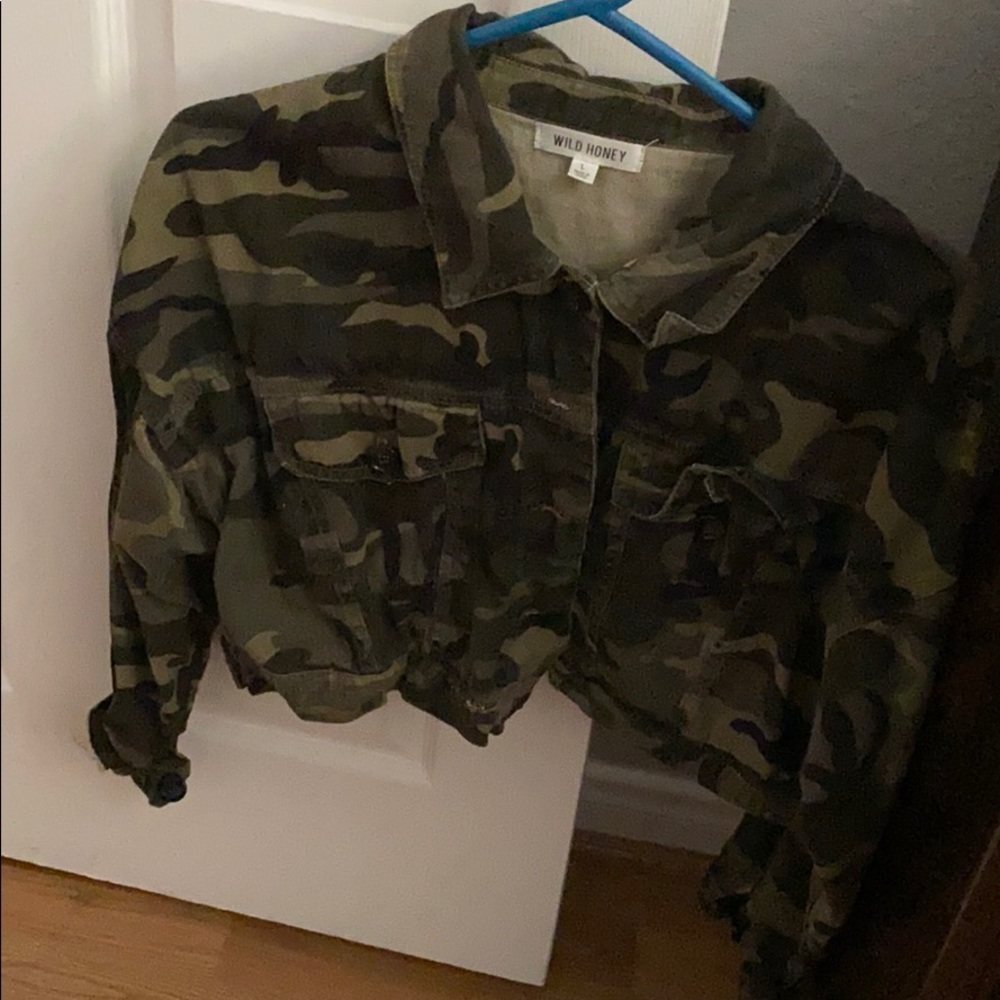 Cropped jacket